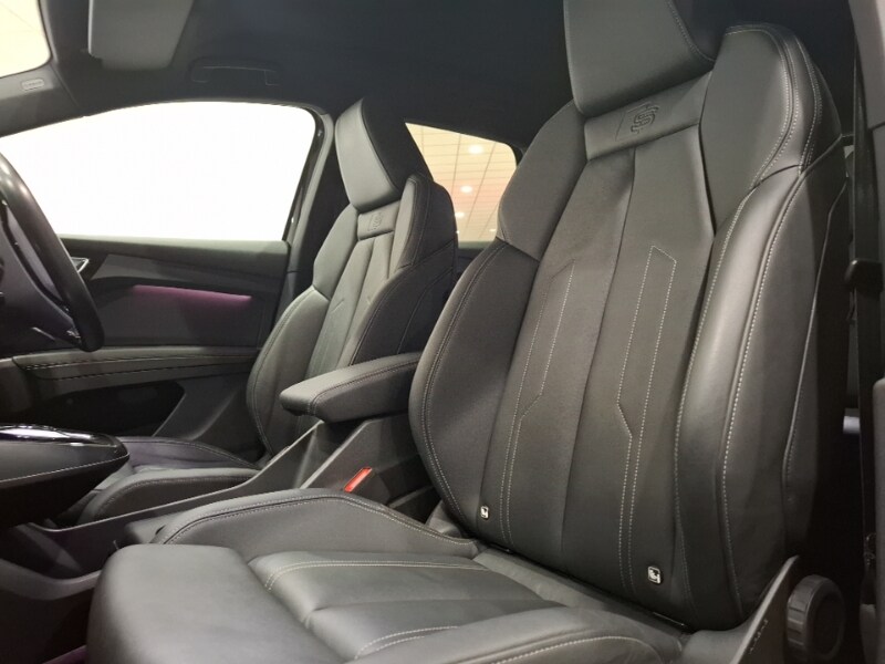 Used Audi Q4 e-tron 2023 for sale - 78151201: Photo 12