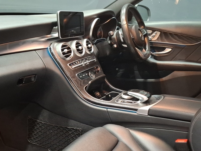 Used Mercedes-Benz C Class 2016 for sale - 76656560: Photo 5