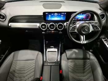 Used Mercedes-Benz GLB 2025 for sale - 78803859: Photo