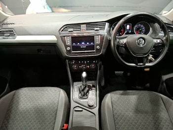 Used Volkswagen Tiguan 2016 for sale - 75796057: Photo