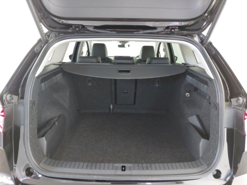 Used Skoda Enyaq 2024 for sale - 76054990: Photo 8
