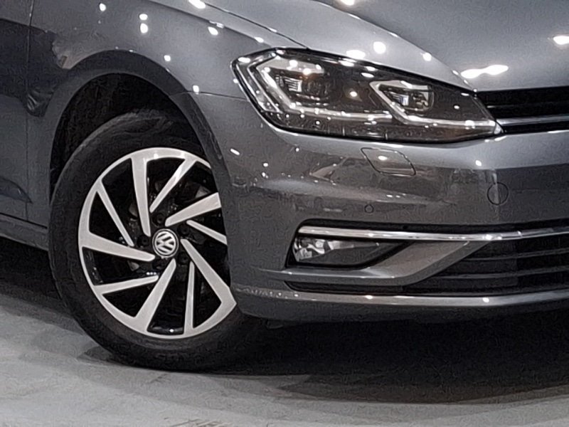 Used Volkswagen Golf 2020 for sale - 76721778: Photo 9