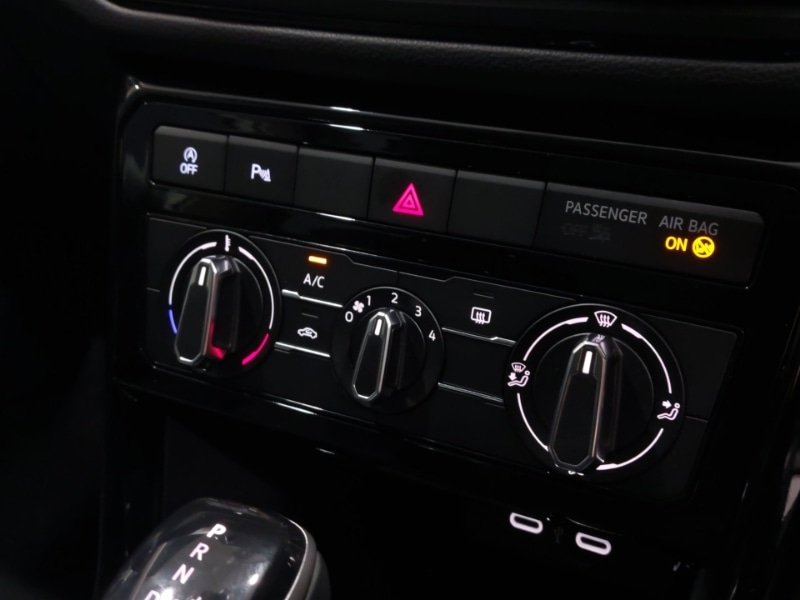 Used Volkswagen T-Cross 2024 for sale - 76403959: Photo 14