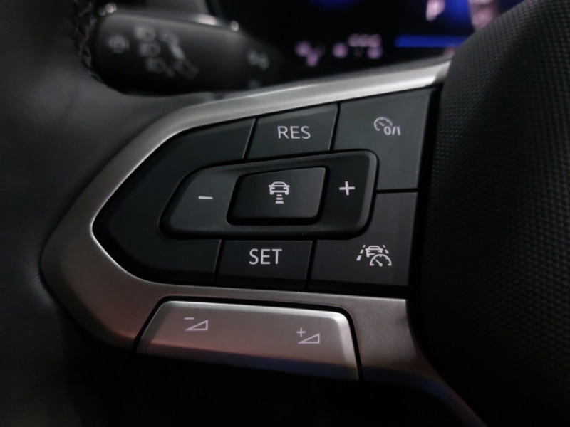 Used Volkswagen T-Cross 2024 for sale - 76403959: Photo 18