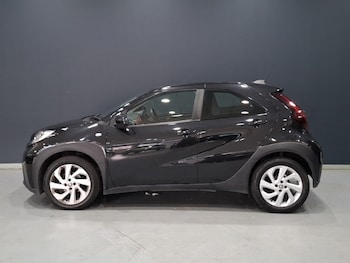 Used Toyota Aygo X 2023 for sale - 76179224: Photo 4