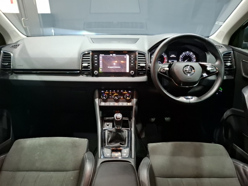 Used Skoda Karoq 2021 for sale - 77304137: Photo 2