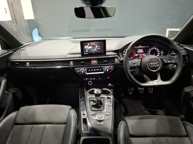 Used Audi A4 2019 for sale - 77141943: Photo 2