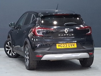 Used Renault Captur 2023 for sale - 79607520: Photo
