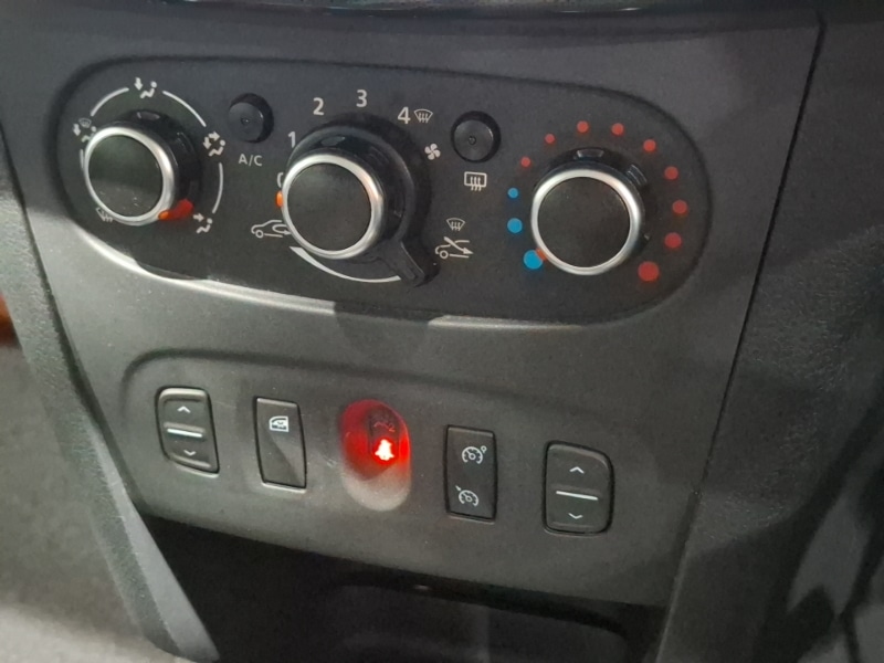 Used Dacia Sandero Stepway 2020 for sale - 77956590: Photo 15