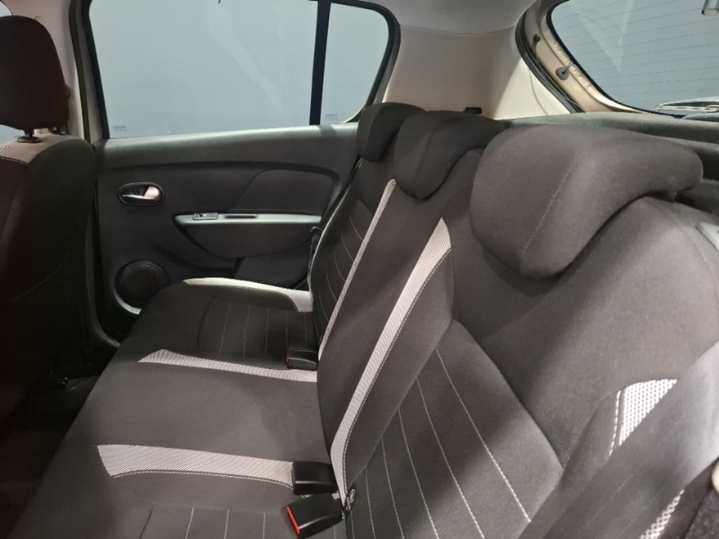 Used Dacia Sandero Stepway 2020 for sale - 77956590: Photo 6