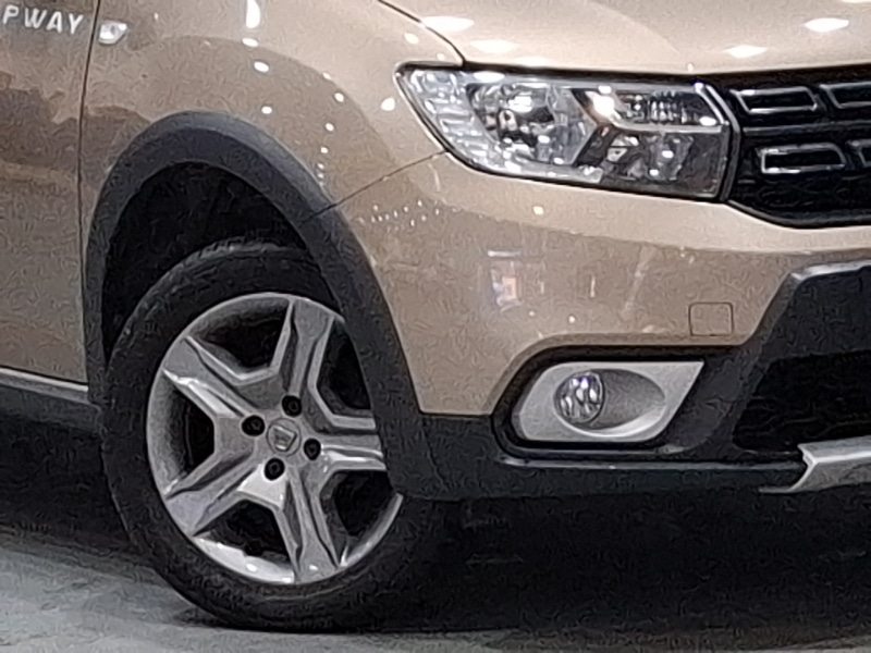 Used Dacia Sandero Stepway 2020 for sale - 77956590: Photo 9