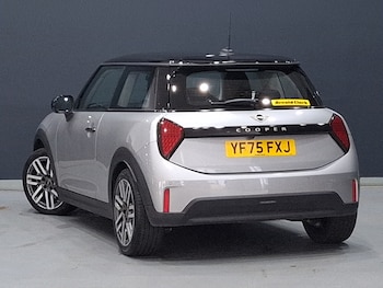 Used MINI Cooper 2025 for sale - 78945633: Photo