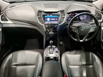 Used Hyundai Santa Fe 2016 for sale - 78527284: Photo
