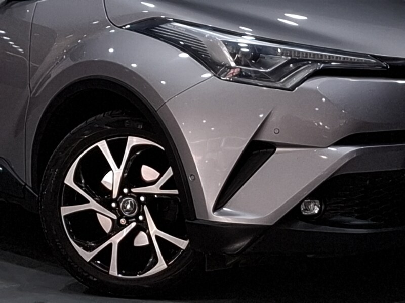 Used Toyota C-HR 2017 for sale - 76602659: Photo 9