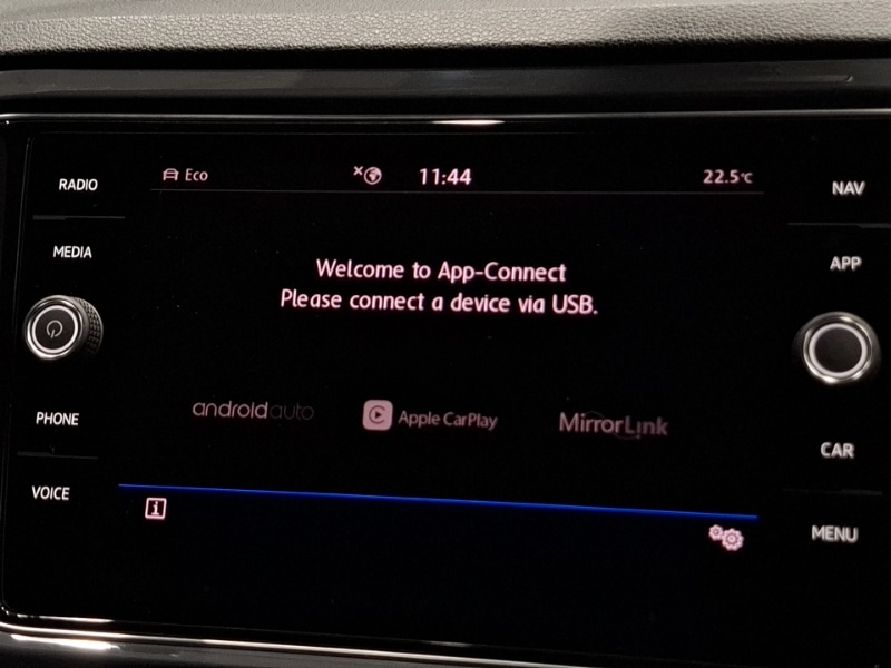 Used Volkswagen T-Roc 2018 for sale - 76696136: Photo 13