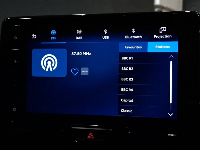 Used Mazda Mazda2 HYBRID 2024 for sale - 76471458: Photo 14