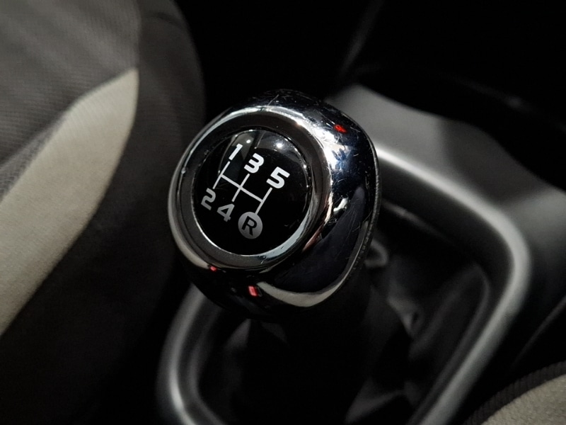 Used Toyota AYGO 2019 for sale - 78079879: Photo 18