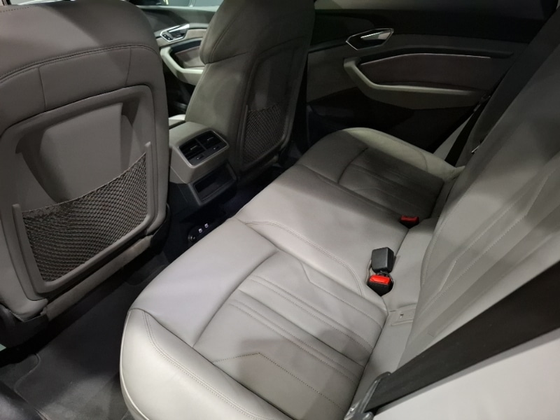 Used Audi e-tron 2021 for sale - 77948047: Photo 6