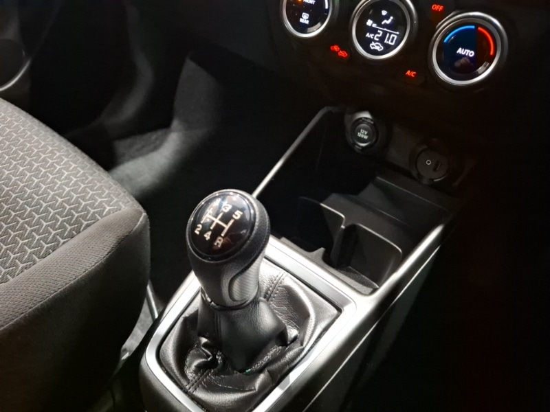 Used Suzuki Swift 2021 for sale - 76254606: Photo 17