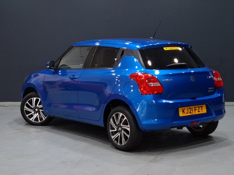 Used Suzuki Swift 2021 for sale - 76254606: Photo 3