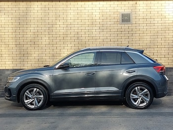 Used Volkswagen T-Roc 2024 for sale - 78238640: Photo