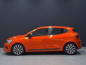 Used Renault Clio 2023 for sale - 77761444: Photo