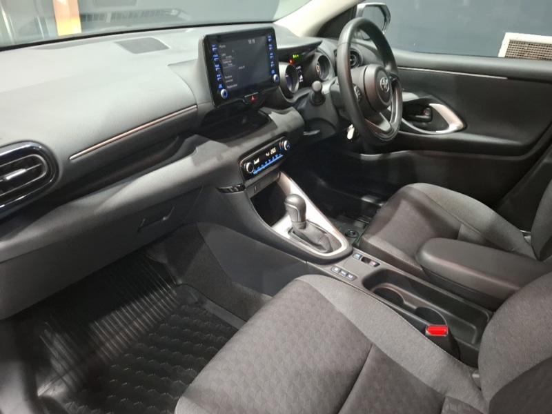 Used Toyota Yaris 2022 for sale - 76427610: Photo 5