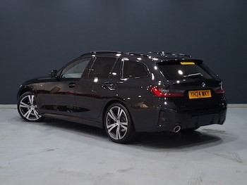 Used BMW 3 Series 2024 for sale - 75921394: Photo