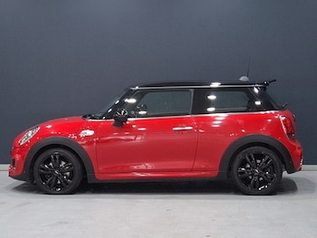 Used MINI Hatch 2018 for sale - 78808609: Photo