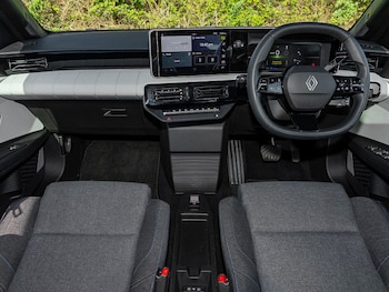 Used Renault 5 2025 for sale - 78178900: Photo