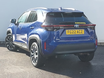 Used Toyota Yaris Cross 2022 for sale - 75959105: Photo