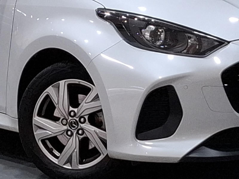 Used Mazda Mazda2 HYBRID 2024 for sale - 76335589: Photo 9