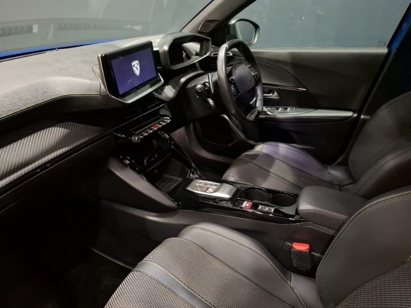 Used Peugeot 2008 2023 for sale - 77623713: Photo 5