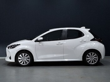 Used Toyota Yaris 2023 for sale - 78126563: Photo