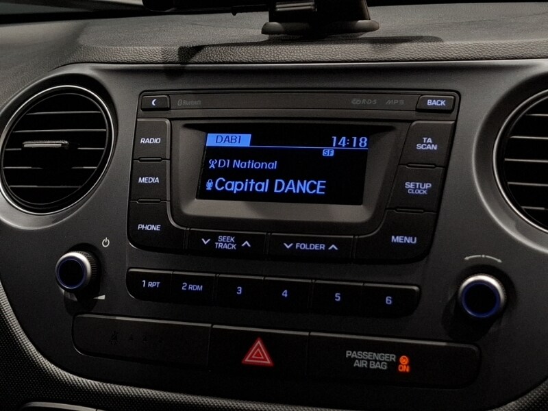 Used Hyundai i10 2018 for sale - 76696156: Photo 12