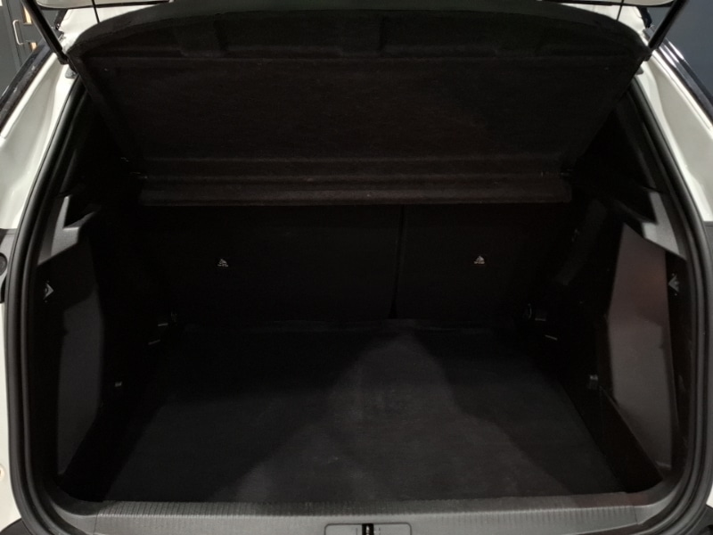 Used Peugeot 2008 2023 for sale - 76199522: Photo 8