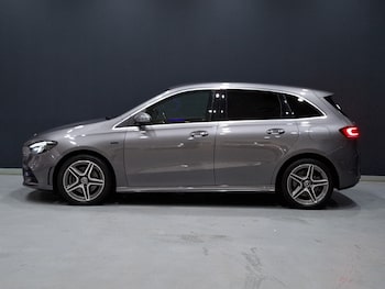 Used Mercedes-Benz B Class 2020 for sale - 76967325: Photo