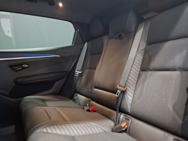 Used Renault Scenic E-Tech 2024 for sale - 76199081: Photo 6