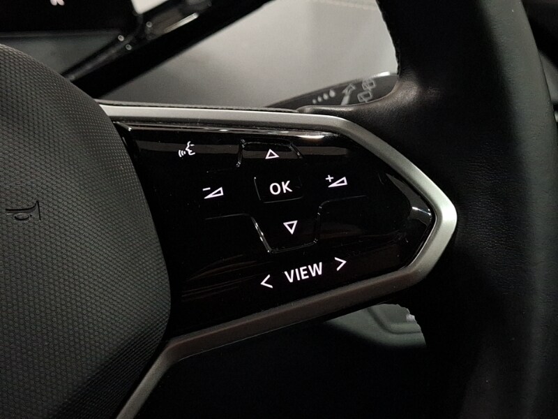 Used Volkswagen ID.4 2023 for sale - 77448636: Photo 19