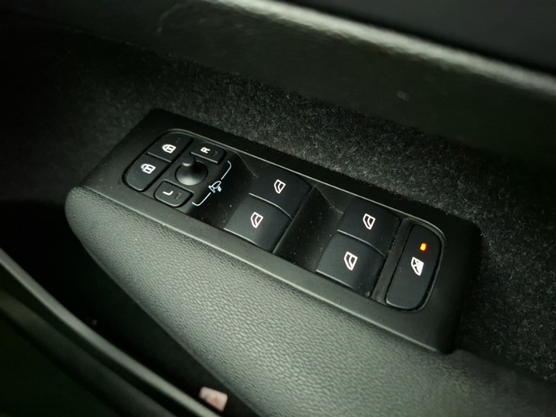 Used Volvo XC40 2021 for sale - 77338086: Photo 18