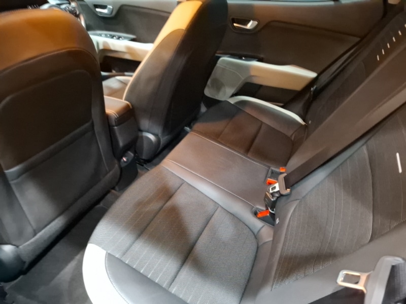 Used Kia Stonic 2021 for sale - 77278378: Photo 6