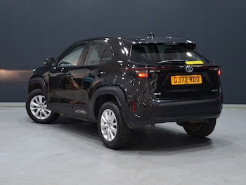 Used Toyota Yaris Cross 2022 for sale - 76511615: Photo