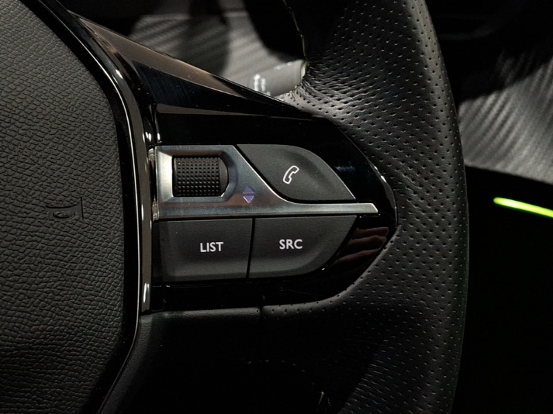 Used Peugeot 2008 2023 for sale - 76897771: Photo 18