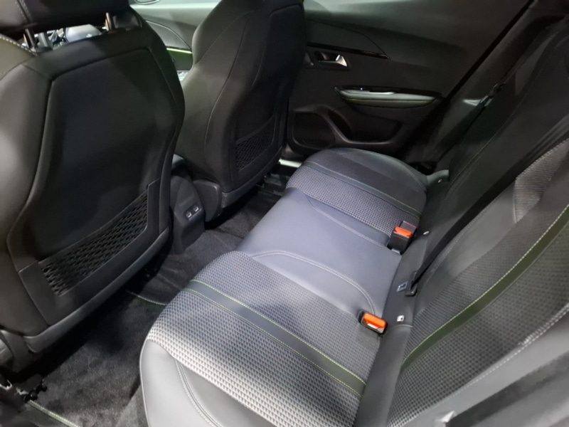 Used Peugeot 2008 2023 for sale - 76897771: Photo 6