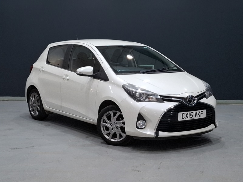 Used Toyota Yaris 2015 for sale - 76897756: Photo 1