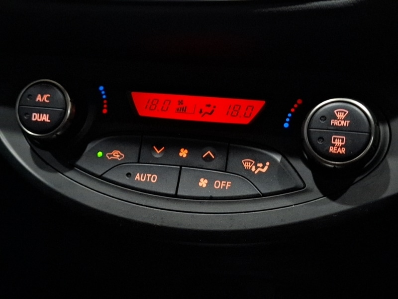 Used Toyota Yaris 2015 for sale - 76897756: Photo 14