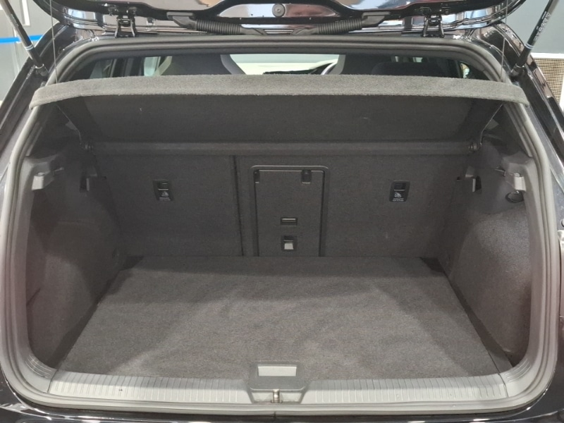 Used Volkswagen Golf 2023 for sale - 78147344: Photo 8