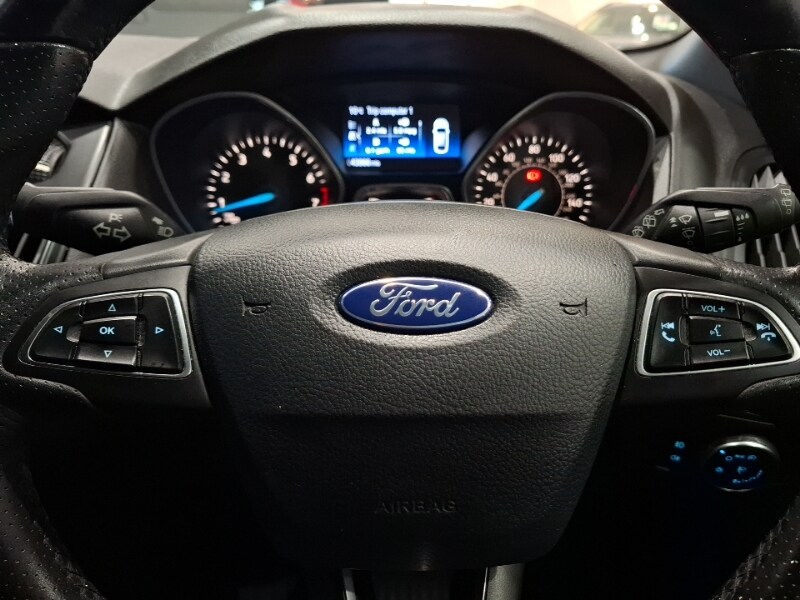 Used Ford Focus 2017 for sale - 77815718: Photo 19