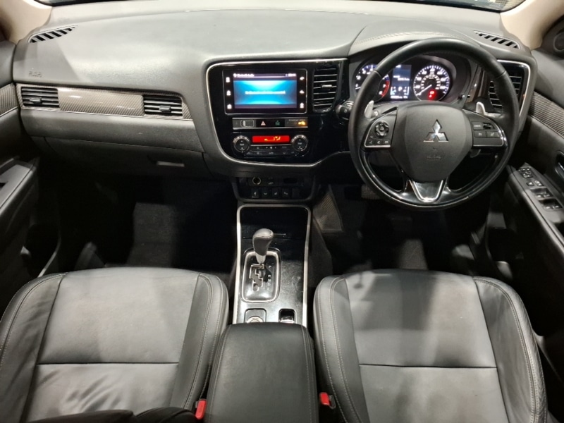 Used Mitsubishi Outlander 2019 for sale - 77585039: Photo 2