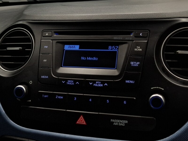 Used Hyundai i10 2016 for sale - 77503088: Photo 13